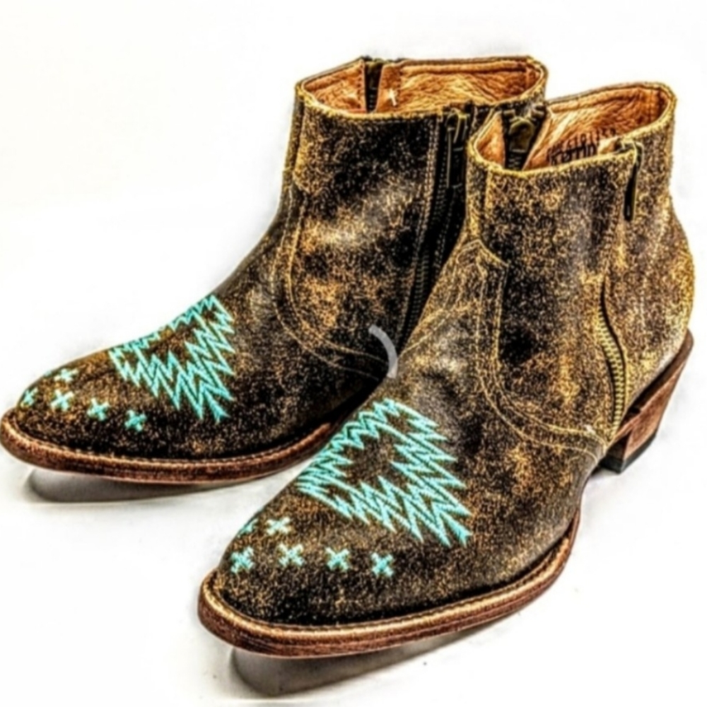Ferrini Bootie 6.5, 7.5 8 choice